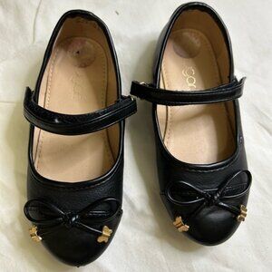 Black Kids Shoes with Bow Accent size 10
